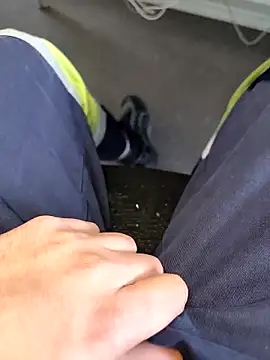 coppiapazza online show from December 2025 08:42:01 AM