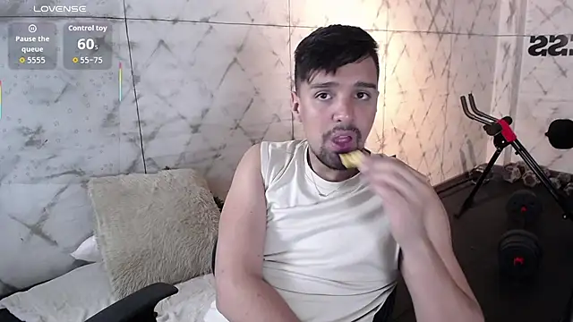 Edward max online show from December 2025 03:44:02 AM