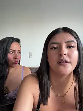 Snapshot of kim_zaratte chatting on May 2026 02:11:02 PM kim zaratte online show from May 2026 02:11:02 PM