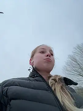 Hr Frk Olsen online show from February 2026 02:25:02 PM