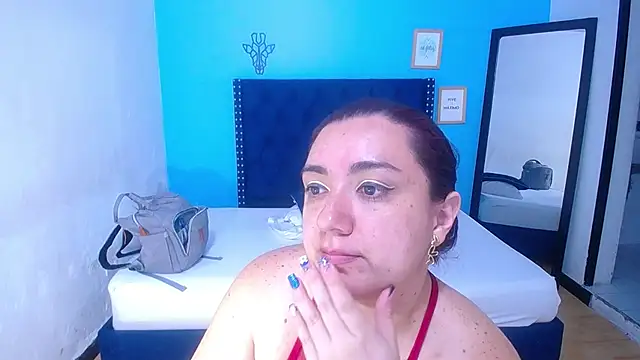 kinky redhead18 online show from October 2025 01:43:01 PM