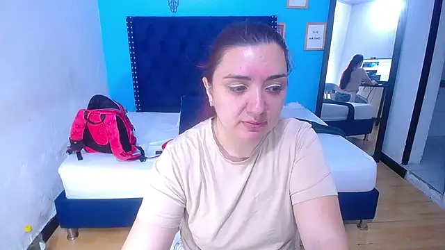 kinky redhead18 online show from November 2025 01:58:02 PM