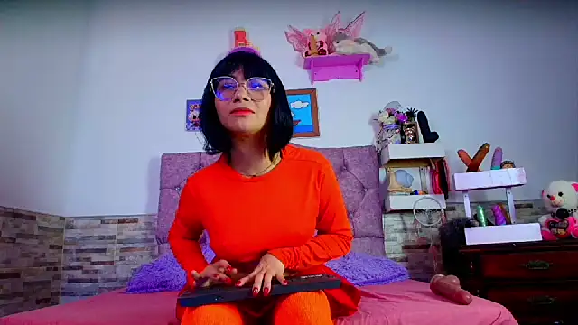 Melannytaylor online show from March 2026 09:20:02 PM