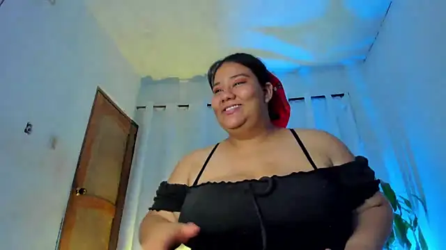 lanaa paul1 online show from February 2025 02:44:01 PM
