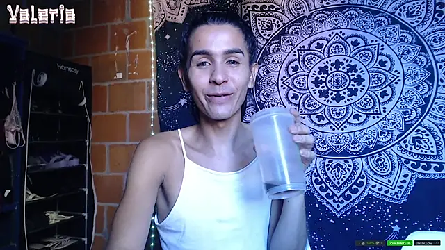 liissa 0 online show from September 2025 10:05:02 PM
