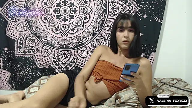 liissa 0 online show from May 2026 02:22:01 AM