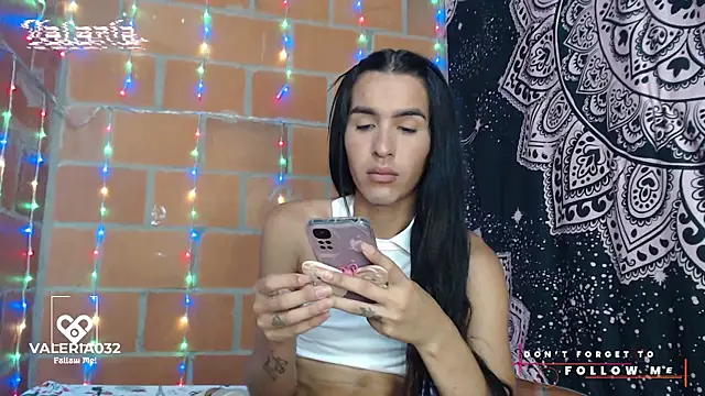 liissa 0 online show from November 2025 05:30:02 PM