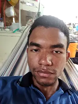 Snapshot of Reynold2608 chatting on November 2025 07:58:02 PM Reynold2608 online show from November 2025 07:58:02 PM