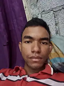 Snapshot of Reynold2608 chatting on November 2025 01:32:02 PM Reynold2608 online show from November 2025 01:32:02 PM