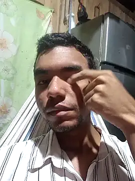 Snapshot of Reynold2608 chatting on December 2025 04:03:01 AM Reynold2608 online show from December 2025 04:03:01 AM