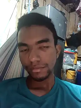 Snapshot of Reynold2608 chatting on December 2025 03:05:02 AM Reynold2608 online show from December 2025 03:05:02 AM