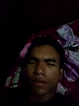 Reynold2608 online show from April 2026 01:42:02 AM