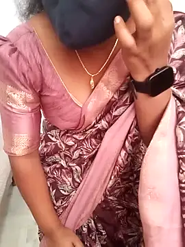 Snapshot of Manisha-Love chatting on February 2025 08:30:02 AM Manisha-Love online show from February 2025 08:30:02 AM