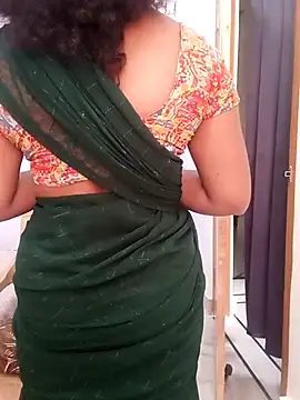 Snapshot of Manisha-Love chatting on February 2025 06:29:02 AM Manisha-Love online show from February 2025 06:29:02 AM