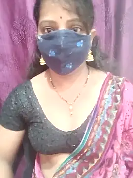 Snapshot of Manisha-Love chatting on October 2025 04:02:02 AM Manisha-Love online show from October 2025 04:02:02 AM