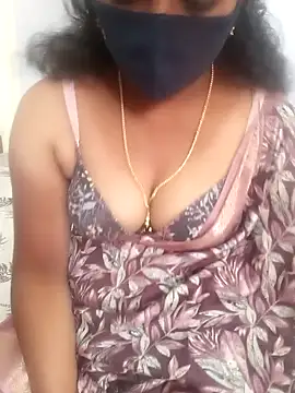 Snapshot of Manisha-Love chatting on January 2025 09:04:02 AM Manisha-Love online show from January 2025 09:04:02 AM