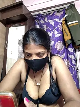 queensenorita online show from April 2026 05:49:02 PM