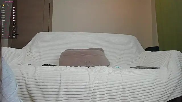 Snapshot of squ1kt chatting on January 2025 07:53:02 AM squ1kt online show from January 2025 07:53:02 AM