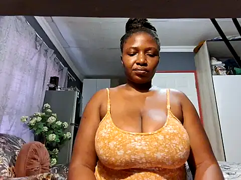 Snapshot of EbonyRose9 chatting on March 2025 11:52:02 AM EbonyRose9 online show from March 2025 11:52:02 AM