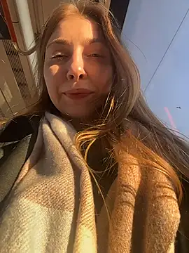 Sunny   Bunny online show from April 2026 03:05:01 PM