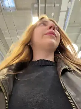 Sunny   Bunny online show from February 2026 01:08:01 PM