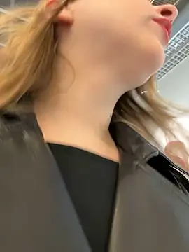 Sunny   Bunny online show from February 2025 02:10:02 PM