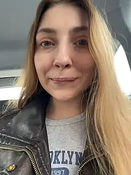 Sunny   Bunny online show from March 2026 01:13:01 PM