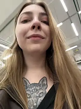 Sunny   Bunny online show from April 2026 11:17:01 AM