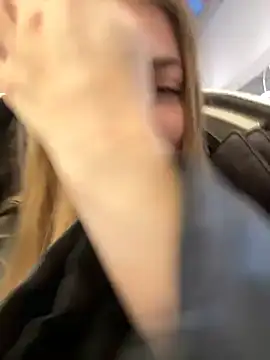 Sunny   Bunny online show from December 2025 12:19:02 PM