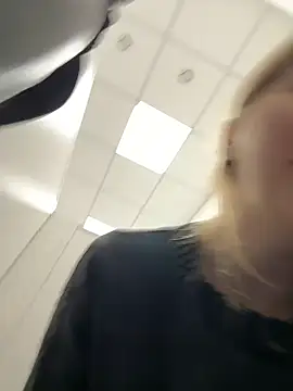 Sunny   Bunny online show from October 2025 12:15:02 PM