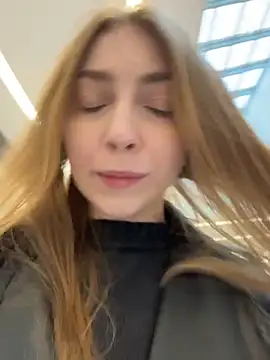 Sunny   Bunny online show from April 2026 01:06:02 PM