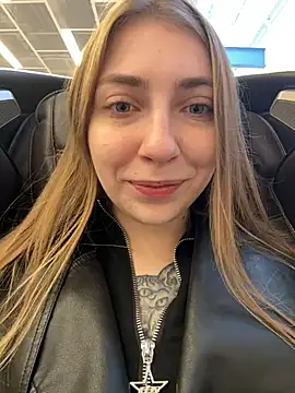 Sunny   Bunny online show from December 2025 10:17:02 AM