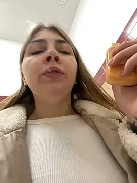Sunny   Bunny online show from January 2025 05:42:02 PM