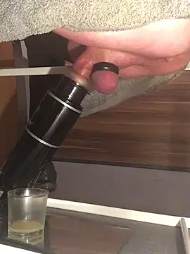 Snapshot of Inseminator69 chatting on December 2024 11:12:02 AM Inseminator69 online show from December 2024 11:12:02 AM