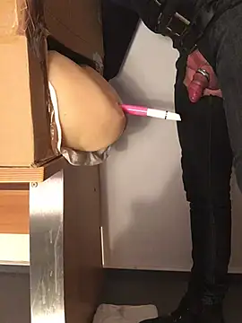 Snapshot of Inseminator69 chatting on March 2025 12:02:02 PM Inseminator69 online show from March 2025 12:02:02 PM