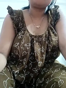 Priya 2222 online show from April 2026 07:58:02 PM