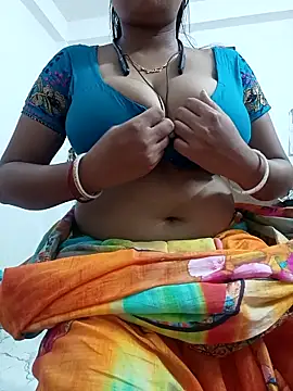 Priya 2222 online show from November 2025 05:17:02 PM