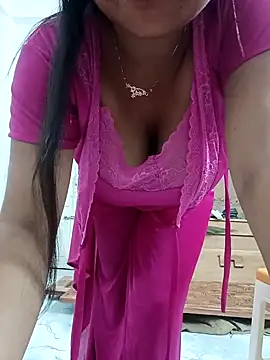 Priya 2222 online show from April 2026 06:47:01 PM