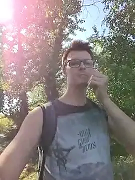 Snapshot of Rosieflo chatting on September 2025 11:33:02 AM Rosieflo online show from September 2025 11:33:02 AM