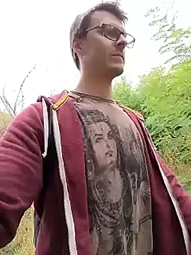 Snapshot of Rosieflo chatting on September 2025 10:06:02 AM Rosieflo online show from September 2025 10:06:02 AM