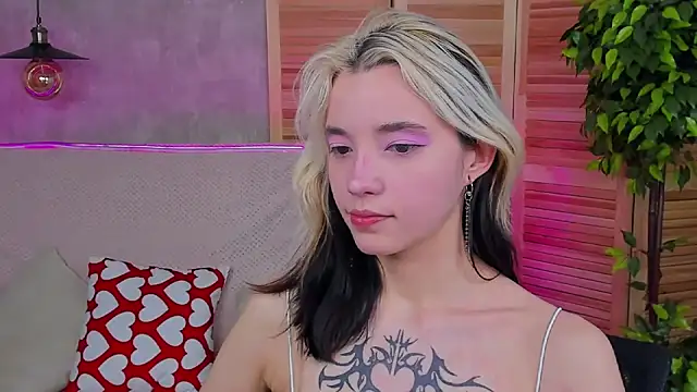 Snapshot of as1an_girlfriend chatting on March 2025 06:30:02 AM as1an girlfriend online show from March 2025 06:30:02 AM