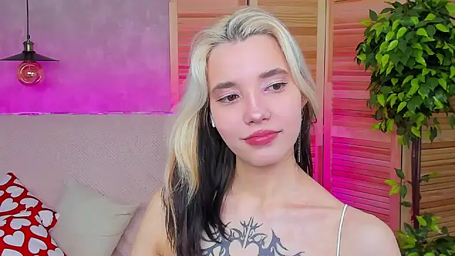 Snapshot of as1an_girlfriend chatting on March 2025 03:40:01 AM as1an girlfriend online show from March 2025 03:40:01 AM