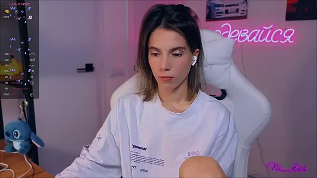  ni kiss online show from September 2025 05:03:02 PM