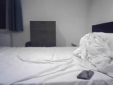 Snapshot of Iulianmarius12 chatting on November 2025 09:51:02 PM Iulianmarius12 online show from November 2025 09:51:02 PM