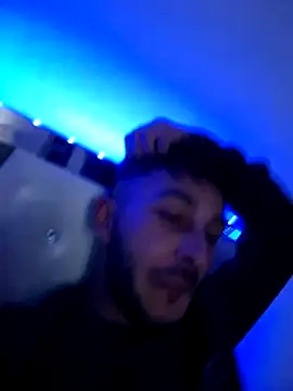 Snapshot of Iulianmarius12 chatting on February 2026 01:05:02 AM Iulianmarius12 online show from February 2026 01:05:02 AM