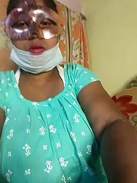 Snapshot of tinabhabhi chatting on December 2024 11:01:01 AM tinabhabhi online show from December 2024 11:01:01 AM