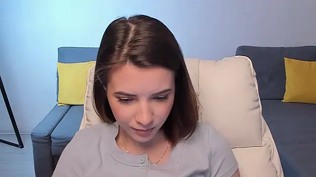 Anita Robby online show from April 2026 01:01:02 PM