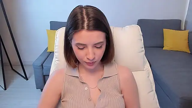 Anita Robby online show from May 2026 01:44:02 PM