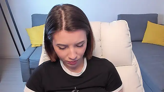 Anita Robby online show from May 2026 01:25:02 PM