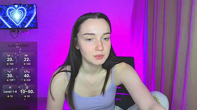 Wild Sophie  online show from February 2025 06:11:02 PM